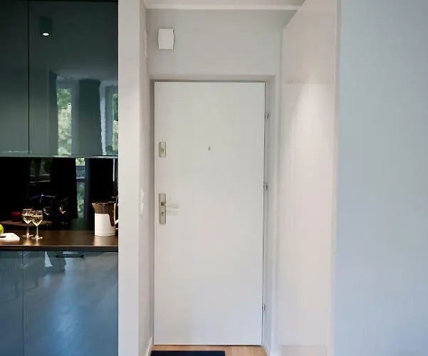 Powisle With Balcony