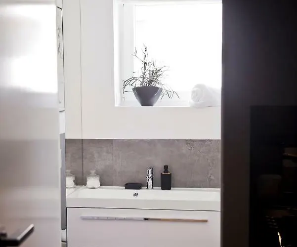 Powisle With Balcony *