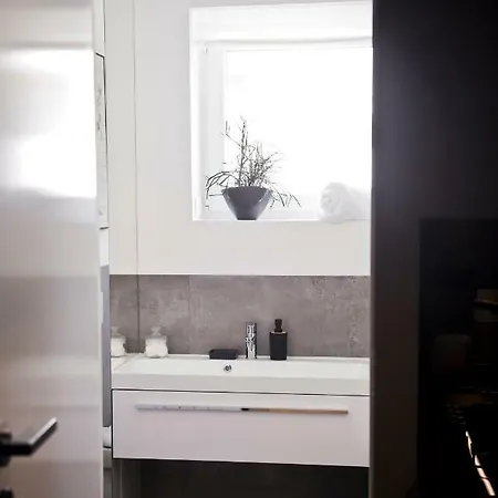 Powisle With Balcony *